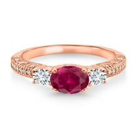 Gem Stone King 18K Rose Aranyozott Ezüst Vörös létrehozott Ruby White Lab nőtt gyémánt és fehér Moissanite eljegyzési